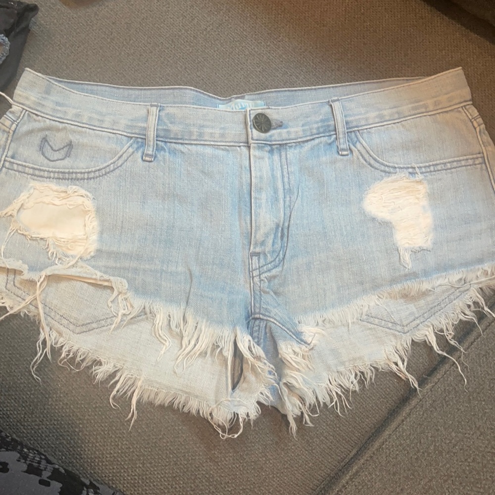 Show me your mumu shorts